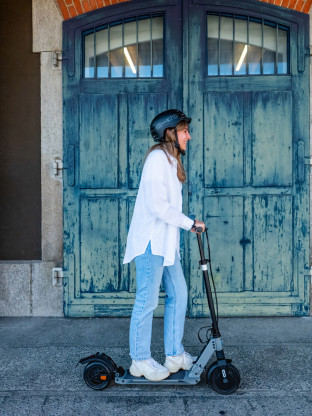 Trottinette électrique Micro Merlin