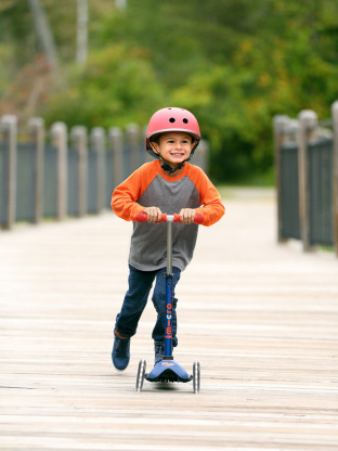 La meilleure Trottinette enfant - Mini Micro Deluxe - lapouleapois