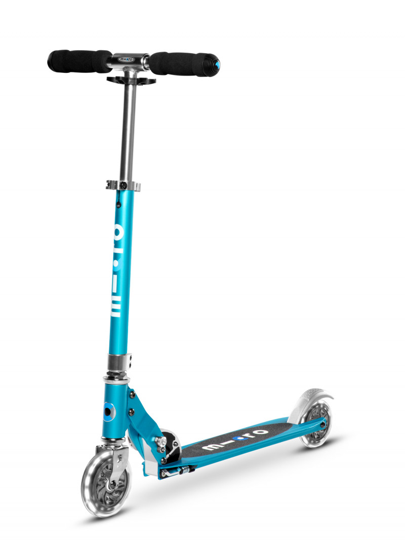 Trottinette pour enfants avec 3 LED Roues Lumineuses Scooter Kickscooter &  réglable en hauteur bleu