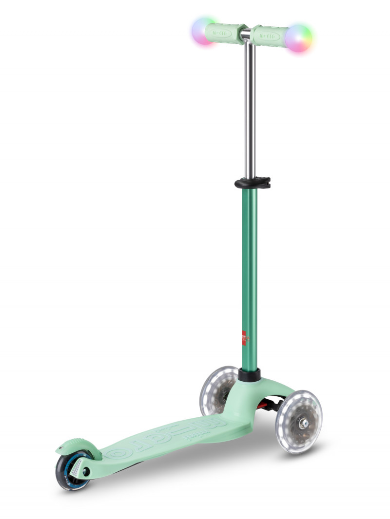 Trottinette 3 en 1 pour enfant avec siège amovible et roues lumineuses LED  | Hauteur réglable avec frein arrière pour tout-petits, garçons et filles à