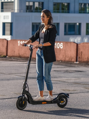 Trottinette électrique Micro X10 - Presque Parfait