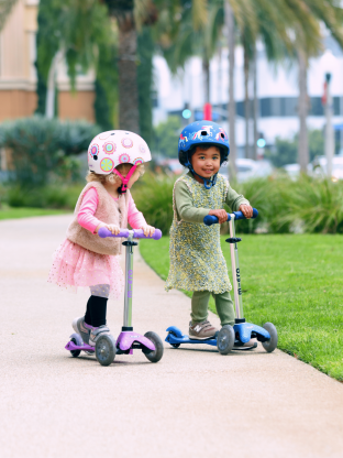 Trottinette enfant Mini Micro Deluxe Glitter Rose LED