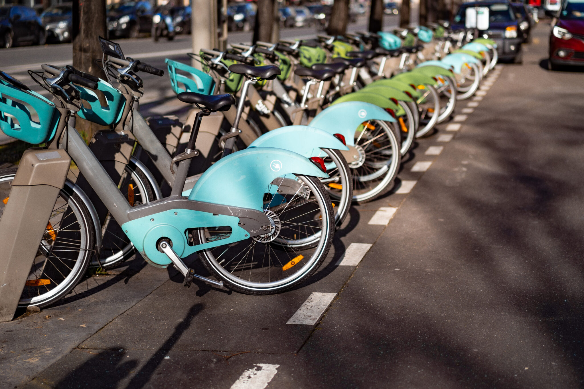 Phare Vélo LED – étanche, Modes Multiples, ABS, Feux Route/croisement, Pour Déplacements Et Nuit