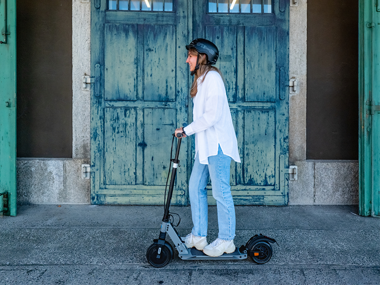 Trottinettes 2 roues adulte